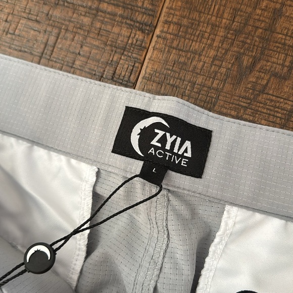 NWT Zyia Mens Gray Trainer Chino Large - Picture 9 of 11